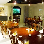 【個室】スクリーン付の完全個室は30名までOK…感動的な演出もバッチリ！