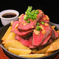 料理メニュー写真 A５阿波牛　本日の赤身肉カットステーキ