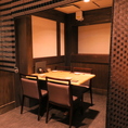 レトロかつシックな空間でどんな方でもお食事や日本酒・ビールをお楽しみ頂ける空間！！