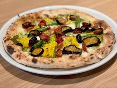 彩り野菜のピッツァ・オルトラーナ ~太陽を浴びた恵みたっぷり~ 