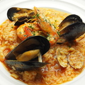 料理メニュー写真&nbsp;いろいろ魚介のトマトリゾット