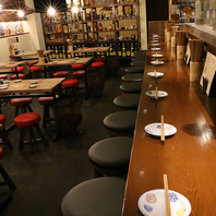 お一人様から大人数まで大歓迎の賑やか酒場◎