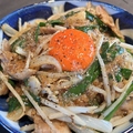 料理メニュー写真&nbsp;ごはん泥棒！背徳にんにく豚バラ丼