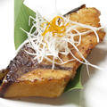 料理メニュー写真 季節の魚の柚庵焼き