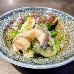 北海道つぶ貝のパリパリ山葵おろし