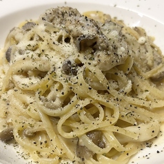 牡蠣とレモンのクリームパスタ