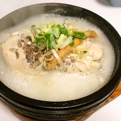 参鶏湯（サムゲタン）