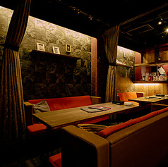 ロジック LOGIC 梅田店特集写真1