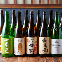 地酒と日本各地の地酒が飲めます！