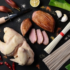 トリカモメ 鶏と鴨と麺 大曽根店の特集写真