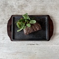 料理メニュー写真 牛リブロースの鉄板ステーキ