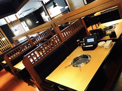 背中合わせの24名様収容になります!