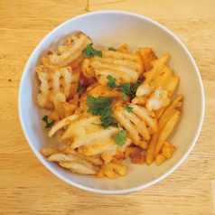 アンチョビバターフライドポテト