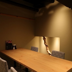 2名様からご利用いただける4名様用のテーブルのお席です。