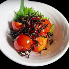 トマトの塩昆布和え