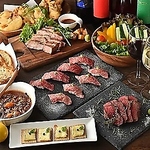 料理長自ら現地に赴き厳選した食材の数々！お肉だけではなく、海鮮にもこだわって調理しております。