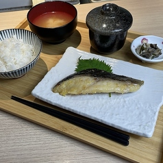 銀鱈の西京焼定食