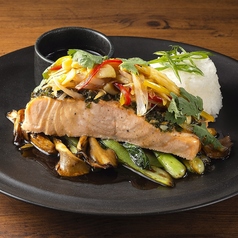 ■キングサーモンのブレゼ　香港スタイル