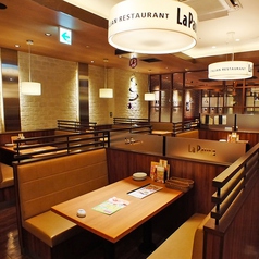 【南大沢】【駅徒歩1分】飲み会や女子会やママ会など様々なシーンに応じてレイアウトの変更が可能です。その他ご要望がある際は店舗までお気軽にご相談いただけますとご対応させていただきます。