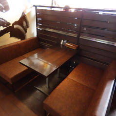 瓦 ダイニング kawara CAFE&DINING 横浜店の雰囲気1