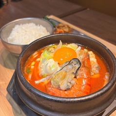 マンジョッオヒャンジョッパル&ソベッチャカンジャンケジャン 恵比寿店のおすすめランチ1