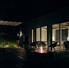 Incense インセンス 薪火料理とワインの雰囲気1