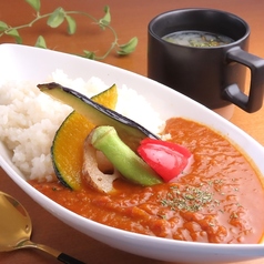 炎のスパイスカレーセット(季節の野菜を乗せて)
