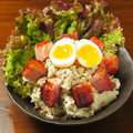 料理メニュー写真&nbsp;炙りベーコンのポテトサラダ