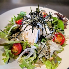 ジャコと豆腐のサラダ~特製醤油ドレッシング~