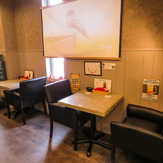 お一人様でご利用いただけるテーブル席