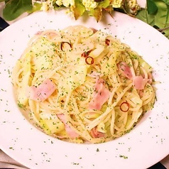 ベーコンとキャベツのアンチョビパスタ