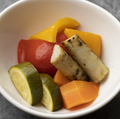 料理メニュー写真 有機野菜の自家製ピクルス