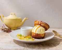 りんごとカラメルソースのクイニーアマン