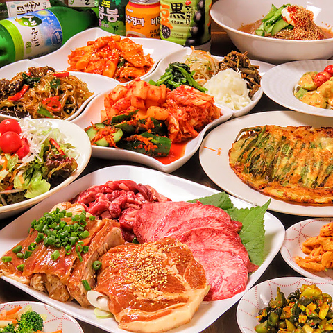 代々韓国の王族が食べていた味を堪能できる伝統的な韓国家庭料理！