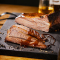 料理メニュー写真&nbsp;神戸牛のテキサスBBQスタイルのブリスケット　200g/300g