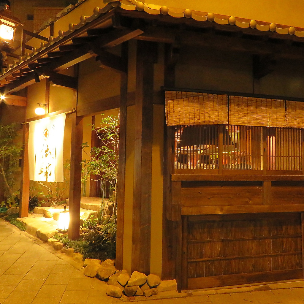 心地良い灯りが照らす…JR横川駅より徒歩7分広電横川一丁目からは徒歩1分