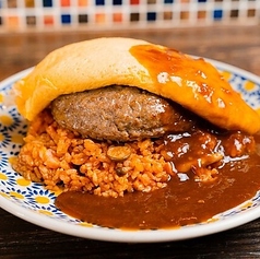 特製オムライスハンバーグ
