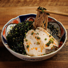 韓国海苔と鳥チャーシューの冷や蕎麦