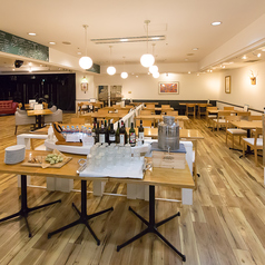 4名掛けテーブル席