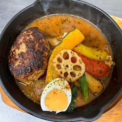 手ごねハンバーグのスープカレー