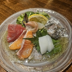 本日の鮮魚カルパッチョ パセリソース添え