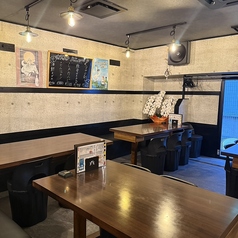 ４名様テーブル