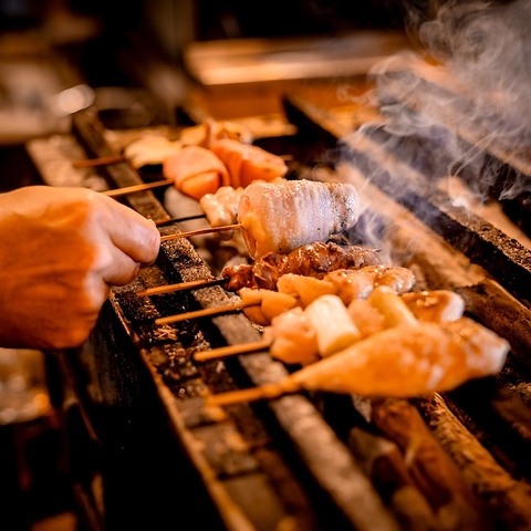 三ノ輪駅3分◆備長炭で焼く串焼きが自慢◎元力士が振る舞うちゃんこ鍋も絶品!