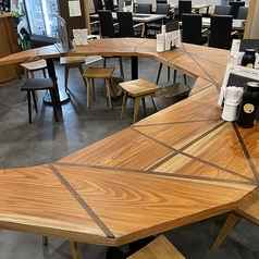 リニューアルオープン後、カウンター席ができました。おひとりでも気軽に焼肉をお楽しみいただけます♪