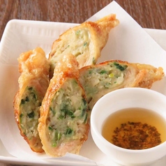 ミニ鶏皮ぎょうざ
