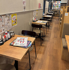 世界の山ちゃん 小倉駅前店の雰囲気3