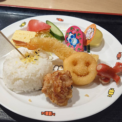 唐揚げセット《唐揚げ・ライス・ポテトフライ・たこさん・ゼリー》