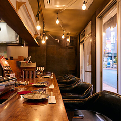 活気がありながらも落ち着いた雰囲気は、デートや家族連れにもぴったり。美味しい焼肉とともに、楽しい時間をお過ごしください♪