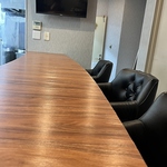 20～30代の会社員や大人の集まりにぴったりの居酒屋☆おしゃれな雰囲気の中でカラオケも楽しめます！