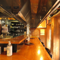 キッチン目の前なので臨場感を感じられます